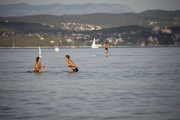 016-katia-bonaventura-photojournalism-spiaggia-marina-julia