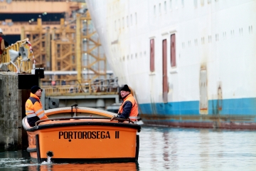 001-katia-bonaventura-photojournalism-bacino-royal-princess-fincantieri-monfalcone