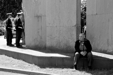 003-katia-bonaventura-photojournalism-manifestazione-25-aprile-monumento-fincantieri-monfalcone