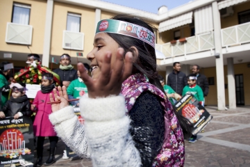 010-katia-bonaventura-photojournalism-comunita-bengalese-fincantieri-monfalcone